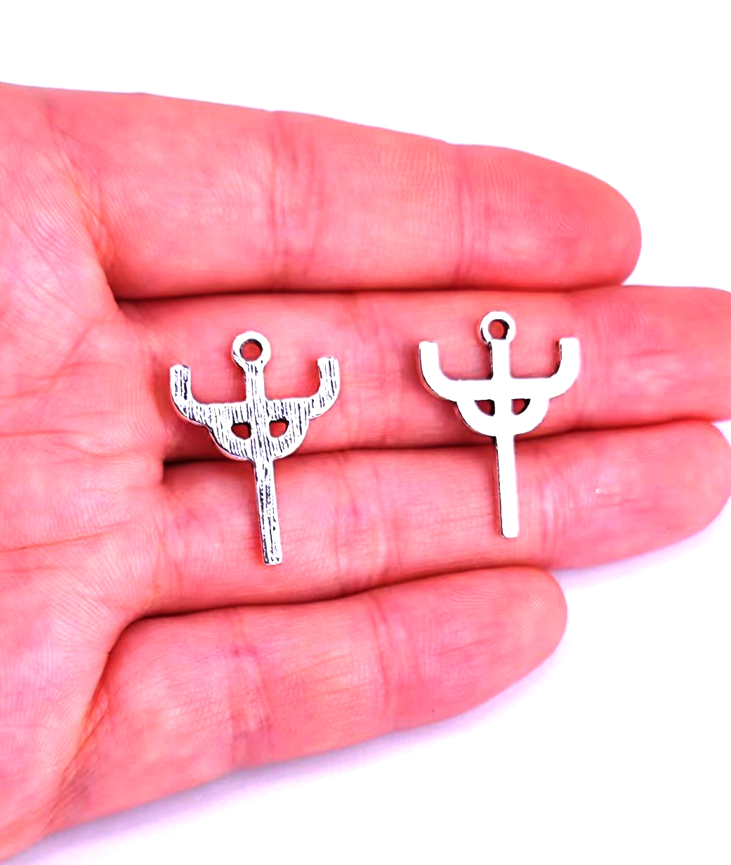 5pcs Gothic Judas Priest Saint - đánh giá và giá Women Juda Accessories