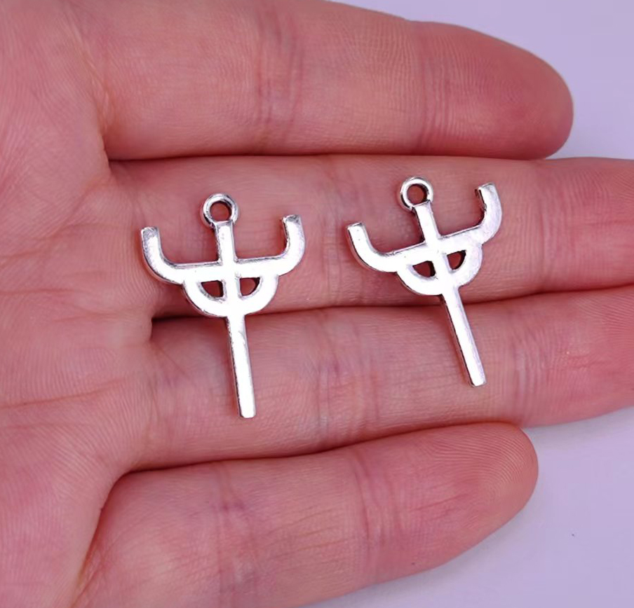 5pcs Gothic Judas Priest Saint - đánh giá và giá Women Juda Accessories