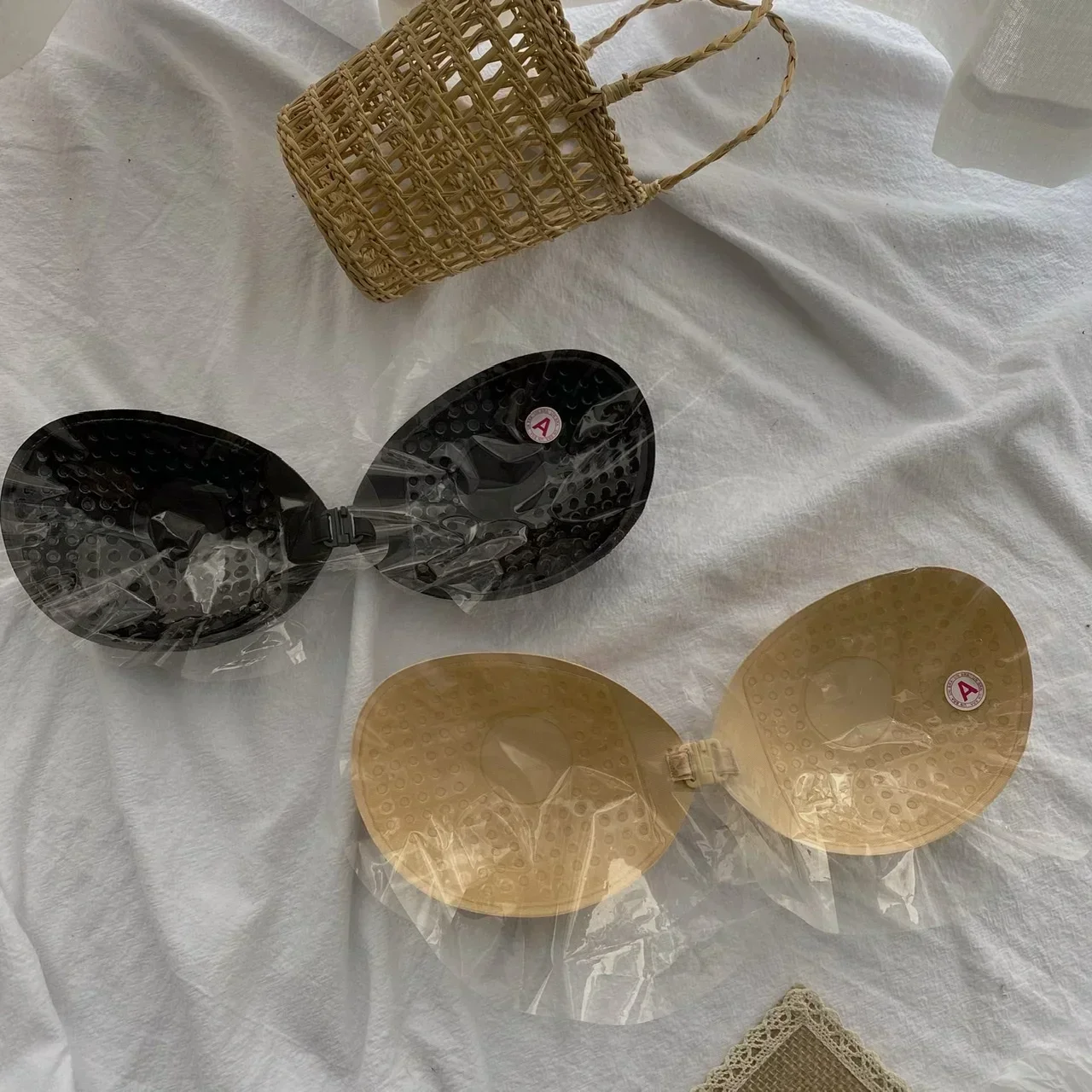 Reusable Silicone Bust Nipple  - đánh giá và giá Women'S Accessories Mango
